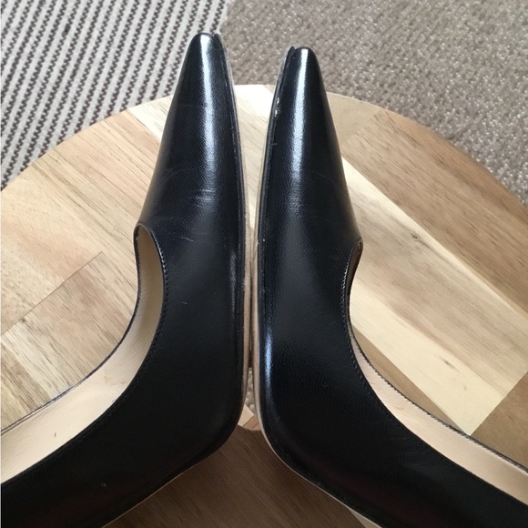 MANOLO BLAHNIK - Picture 8 of 16